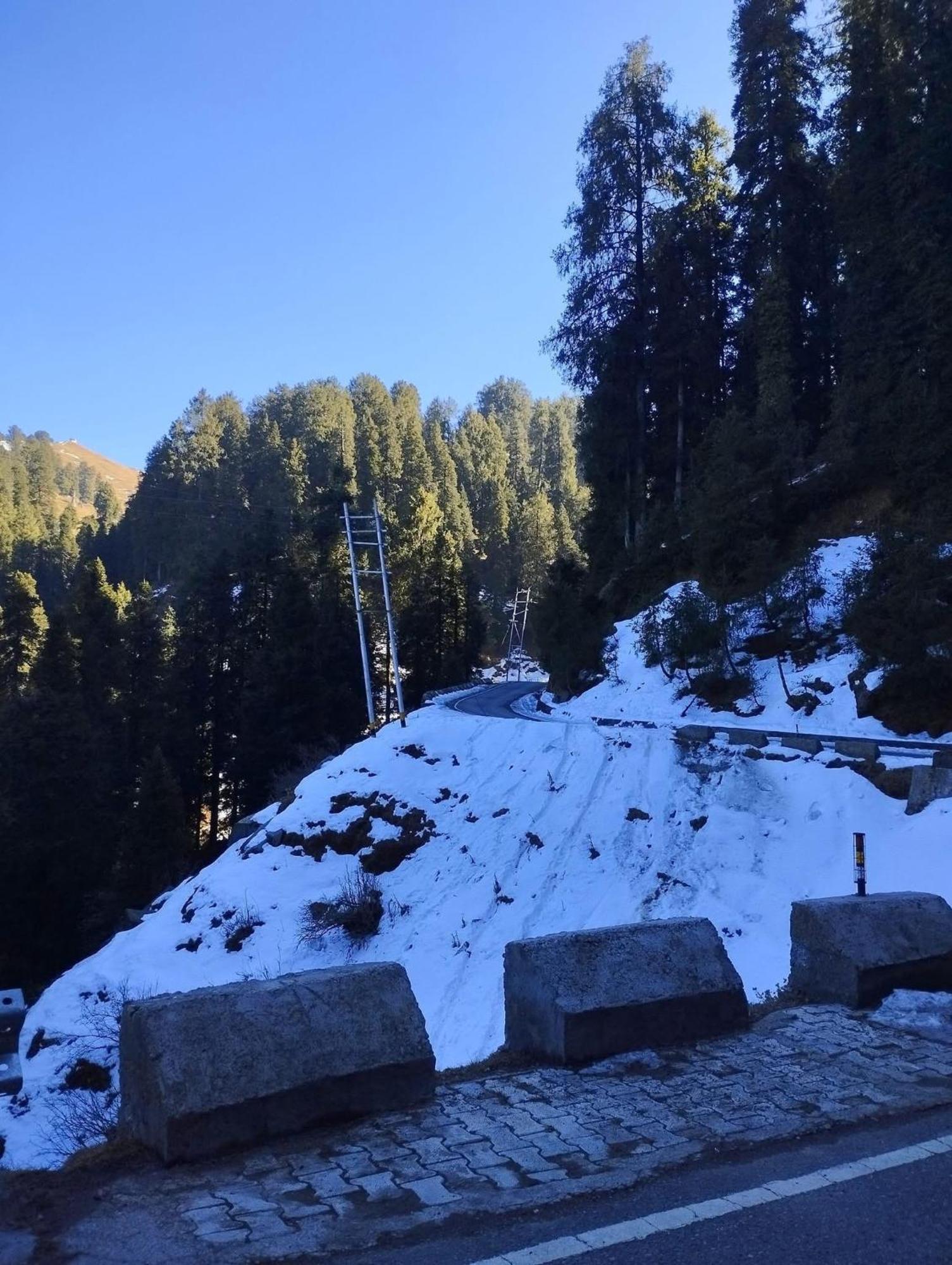 Aditya Homestay Dalhousie Exterior photo