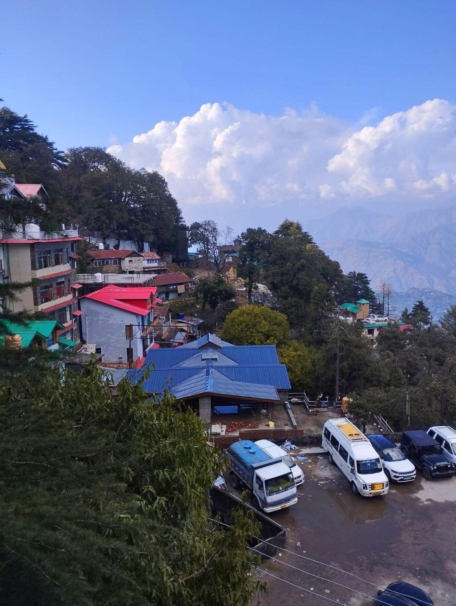 Aditya Homestay Dalhousie Exterior photo